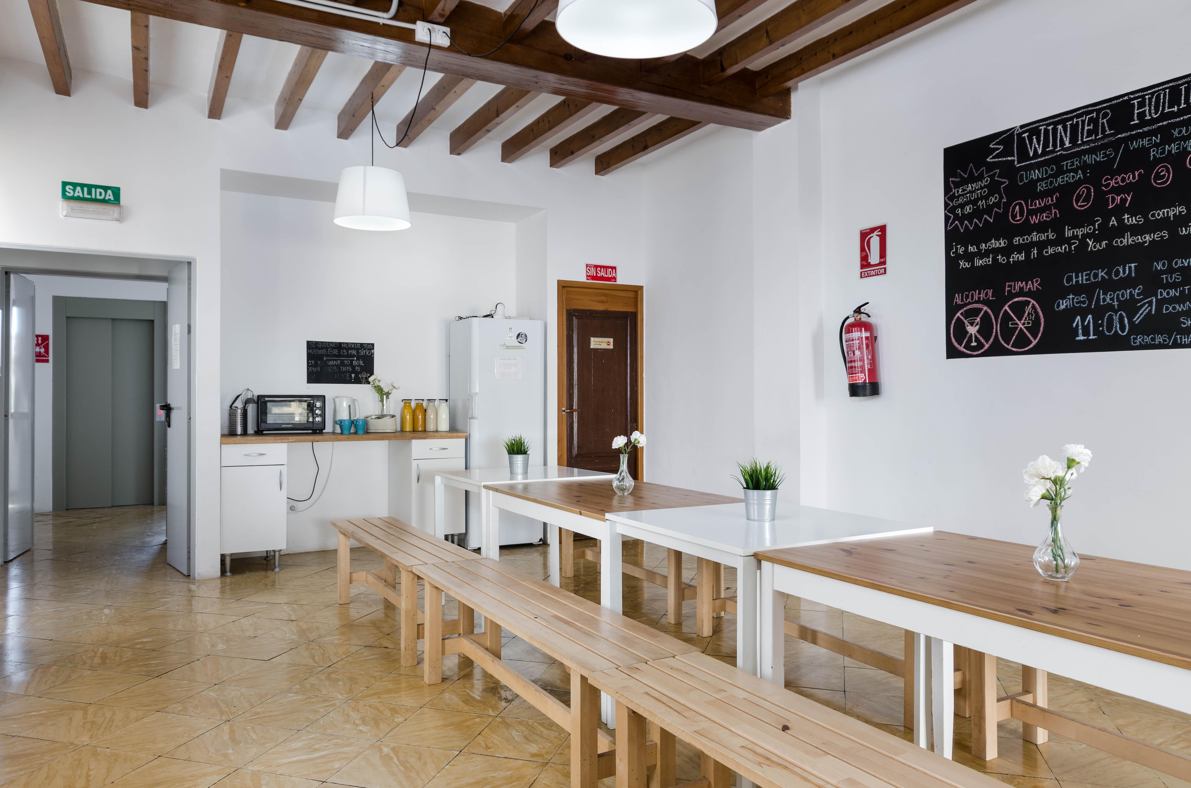 Urban Hostel Palma - Albergue Juvenil - Youth Hostel מראה חיצוני תמונה