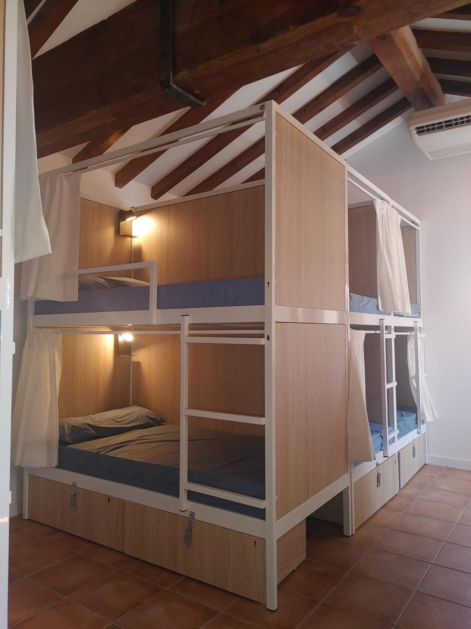 Urban Hostel Palma - Albergue Juvenil - Youth Hostel מראה חיצוני תמונה