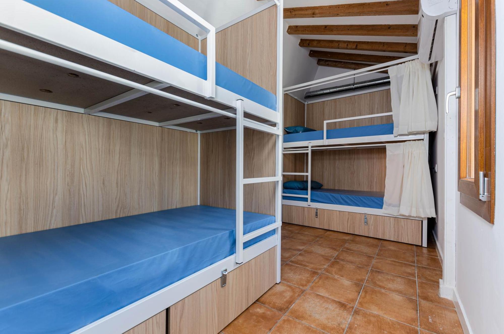 Urban Hostel Palma - Albergue Juvenil - Youth Hostel מראה חיצוני תמונה