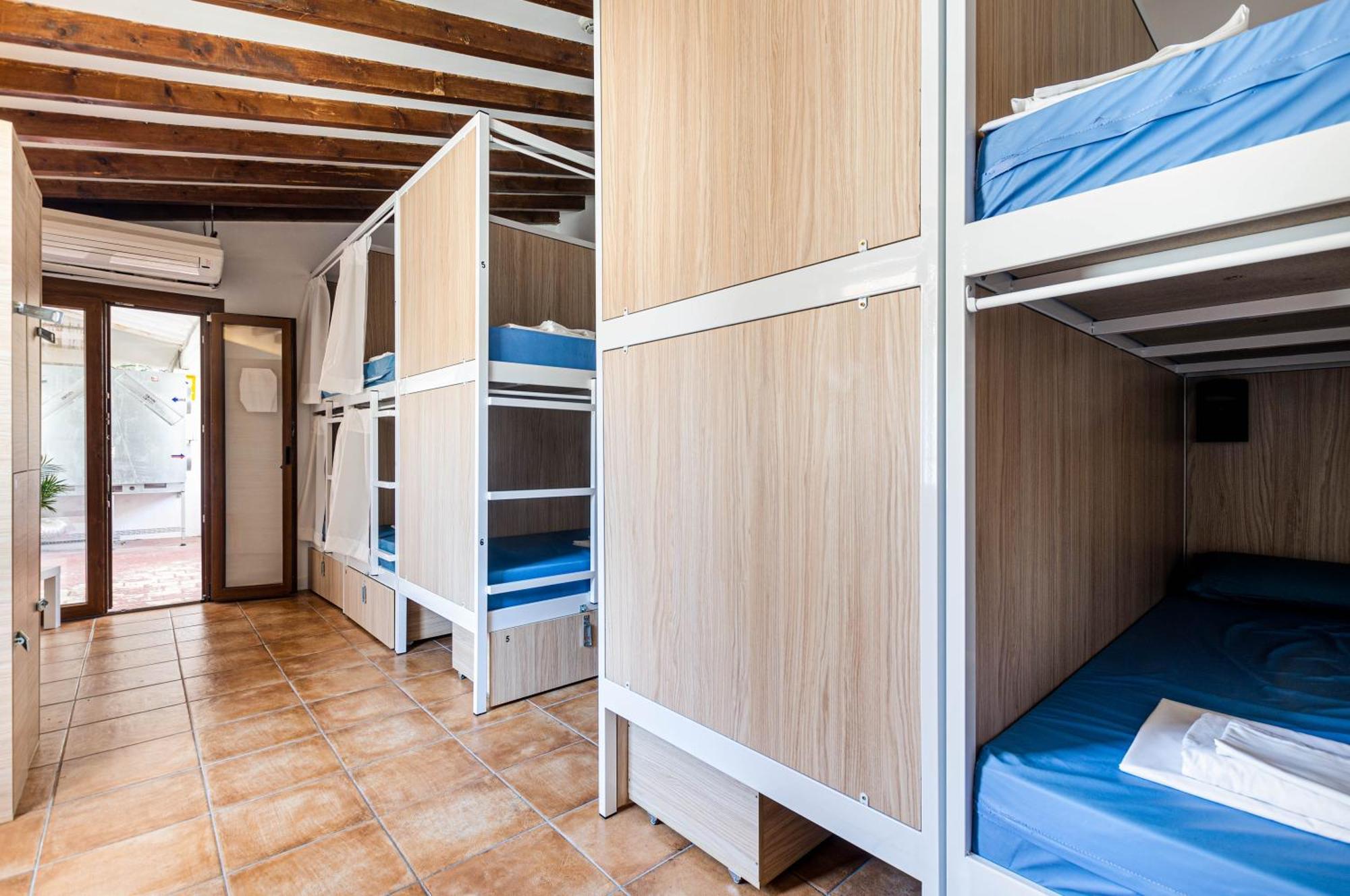 Urban Hostel Palma - Albergue Juvenil - Youth Hostel מראה חיצוני תמונה